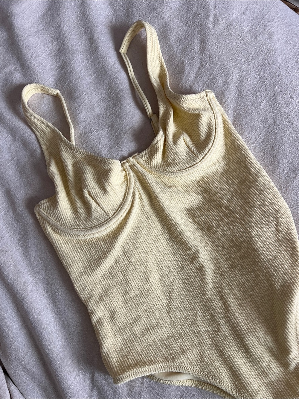 Rhythm. Ribbed One-Piece Swimsuit in Pale Yellow - Picture 2 of 6